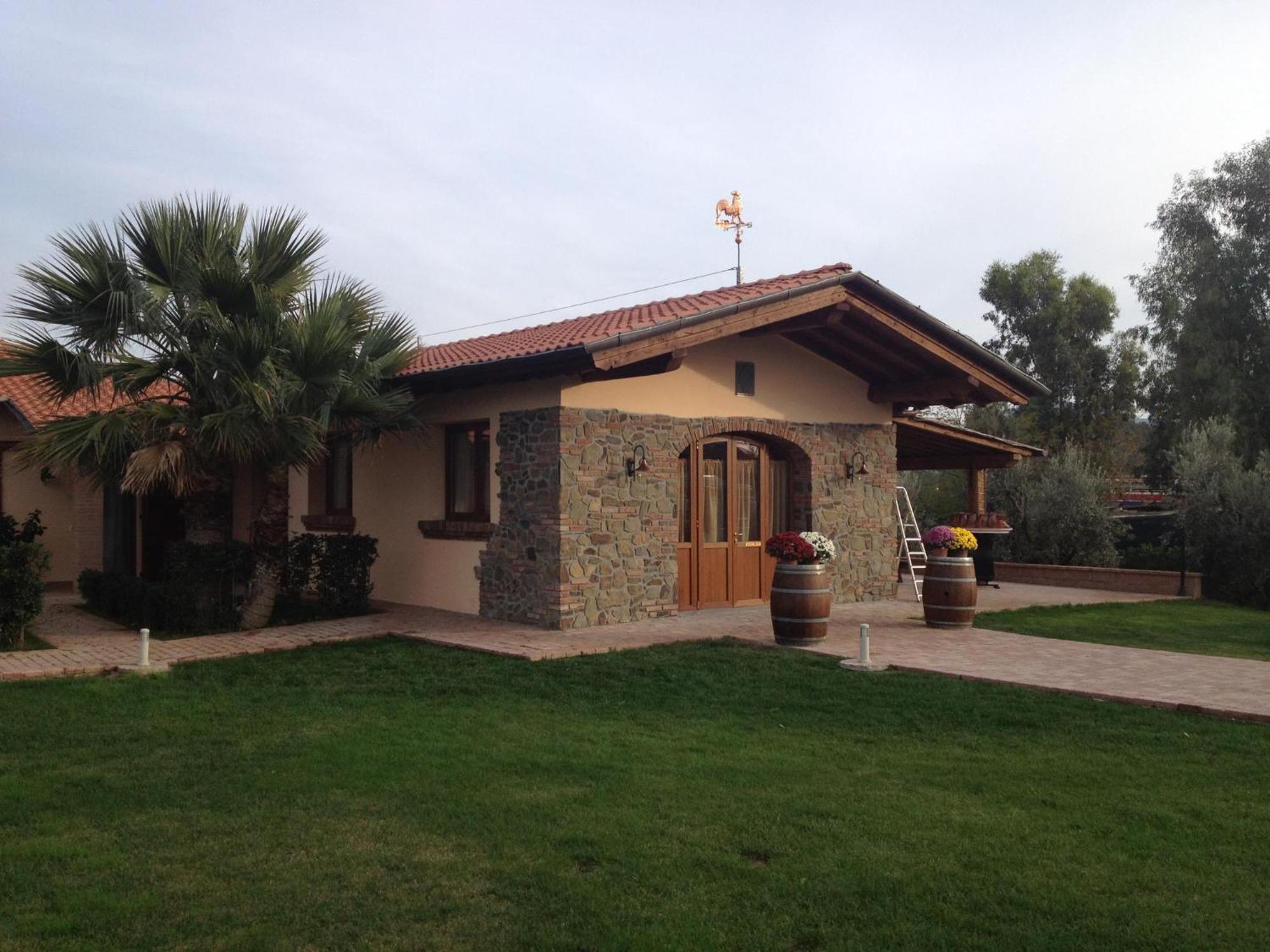 Agriturismo Cannavota フォッローニカ エクステリア 写真