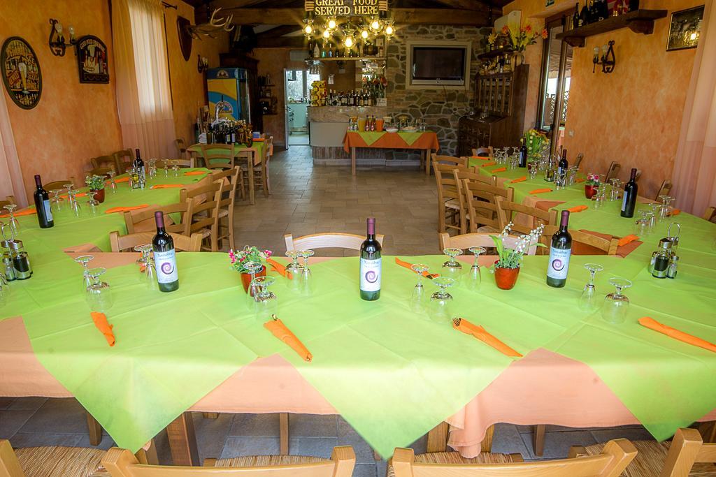 Agriturismo Cannavota フォッローニカ エクステリア 写真