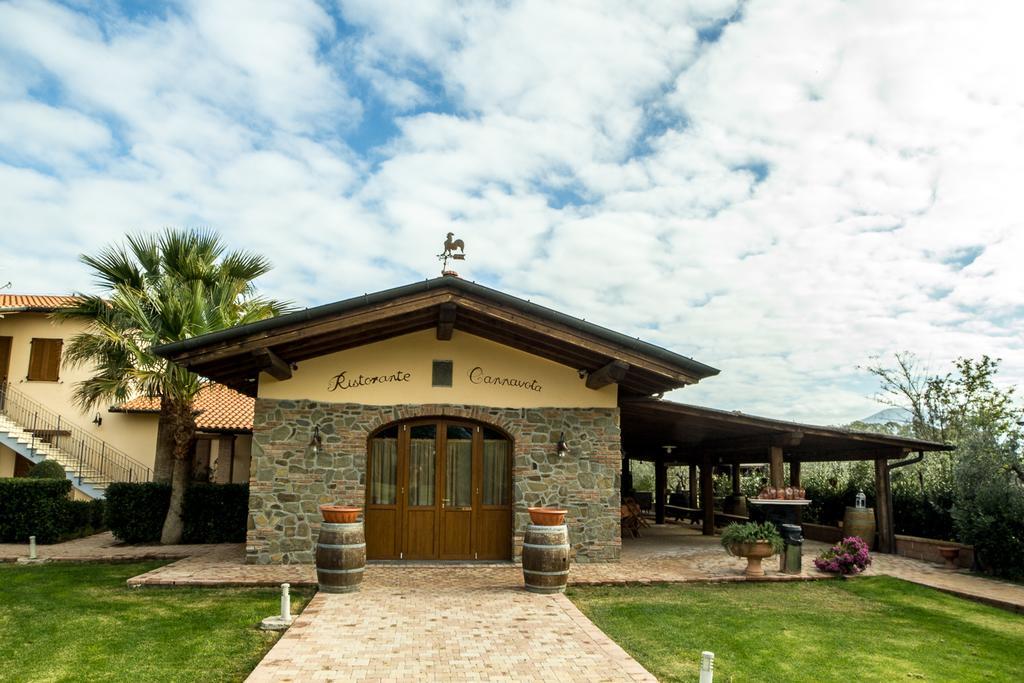 Agriturismo Cannavota フォッローニカ エクステリア 写真